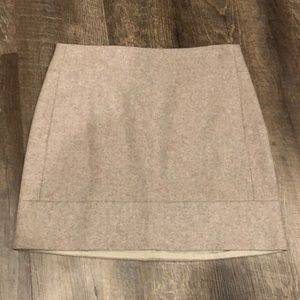 NWOT Taupe J. Crew Mini- Size 00 🤍